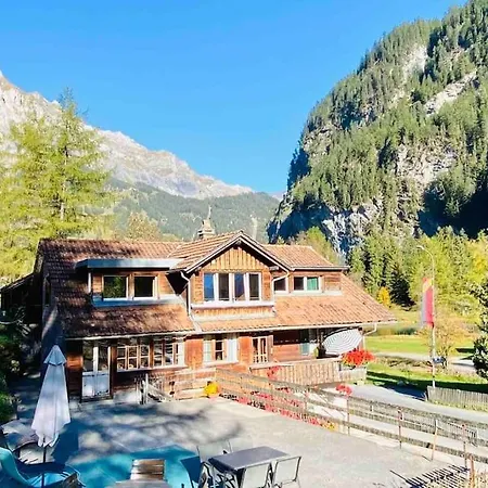 Cozy Apartment In Vintage House In Kandersteg Exterior photo