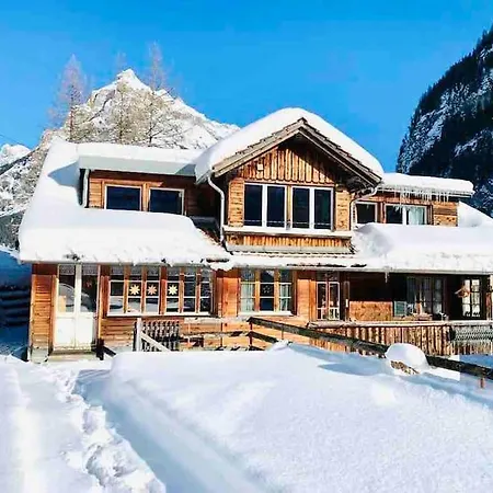 Cozy Apartment In Vintage House In Kandersteg Exterior photo