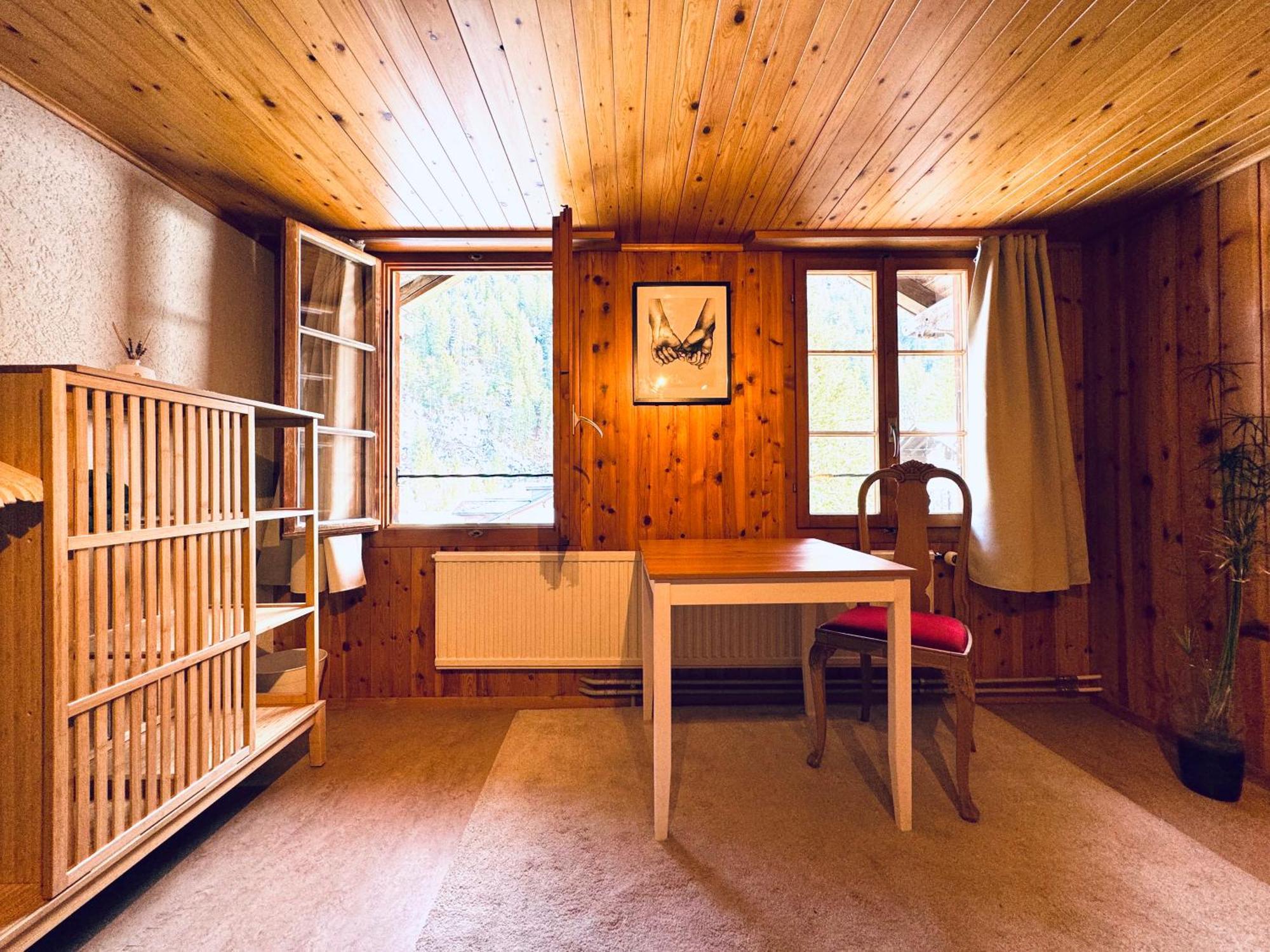 Cozy In Vintage House In * Kandersteg